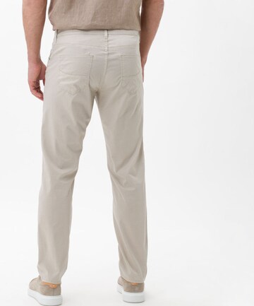 BRAX Regular Chino 'Cadizu' in Beige: terug