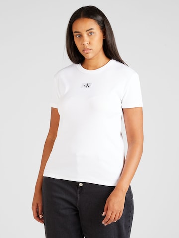 T-shirt Calvin Klein Jeans Curve en blanc : devant