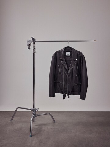 DAN FOX APPARELPrijelazna jakna 'The Essential' - crna boja