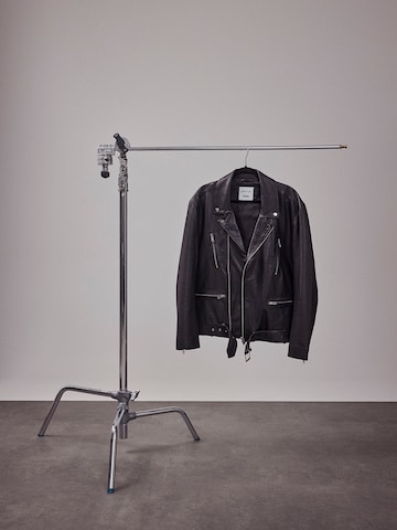 Veste mi-saison 'The Essential' DAN FOX APPAREL en noir