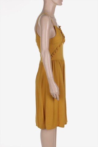 sessun Dress in S in Yellow