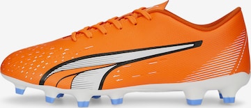 Chaussure de foot PUMA en orange : devant