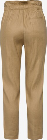 BRAX - regular Pantalón plisado en beige