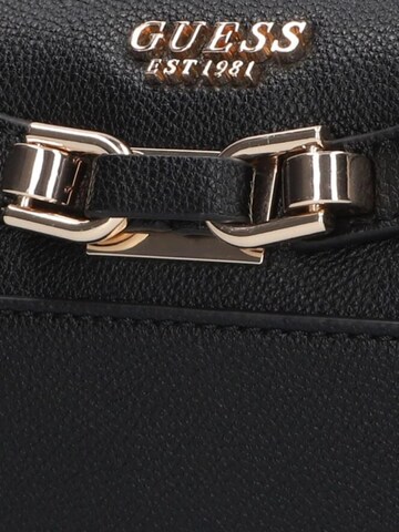 GUESS Kabelka 'Guess Sacs à main Silvye Bucket Black' - Čierna