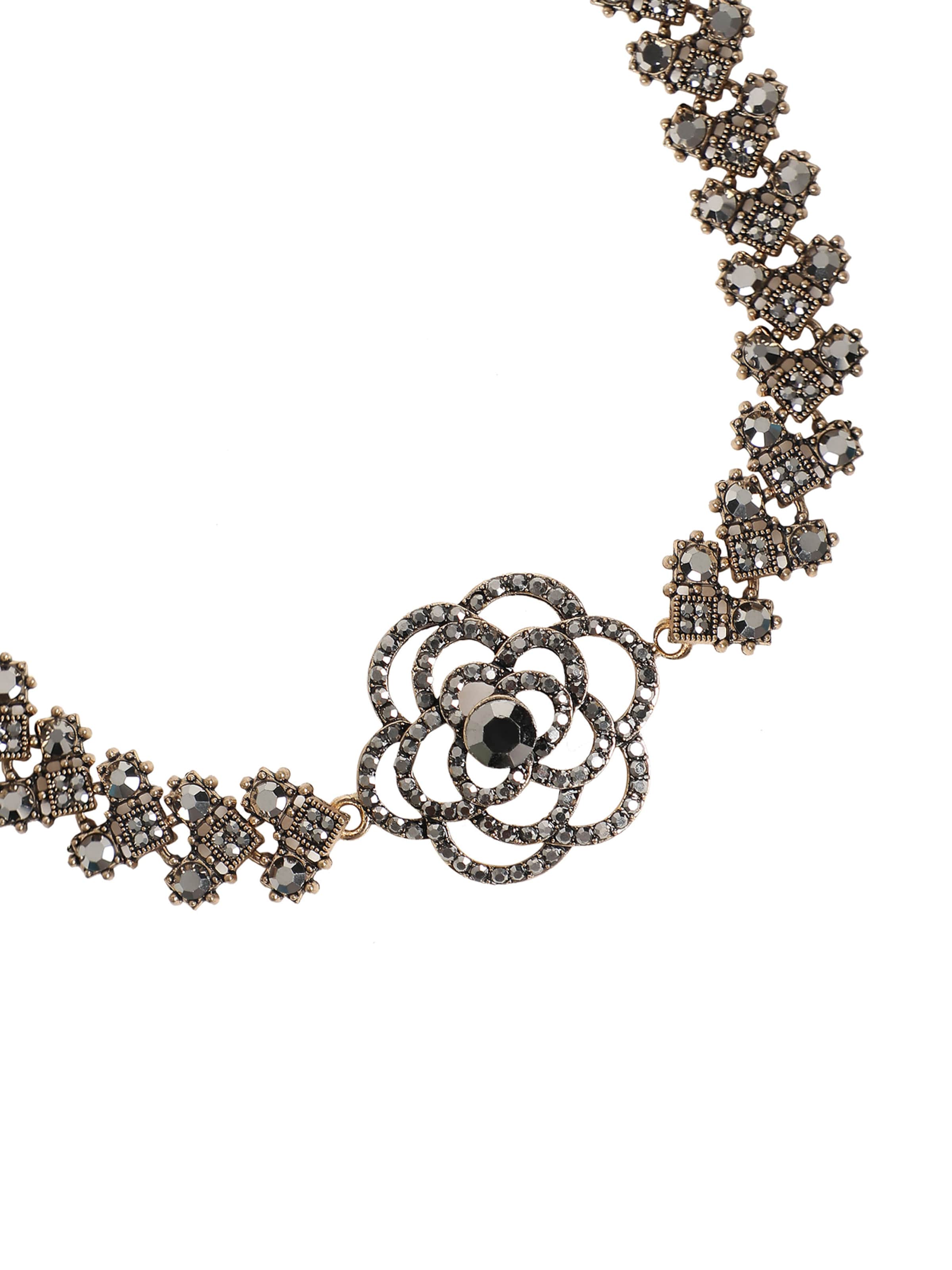 SOHI Smyckeset ' Loraine ' i silver