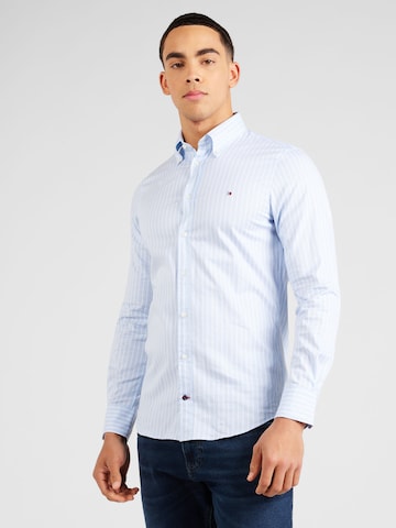 Coupe slim Chemise TOMMY HILFIGER en bleu : devant