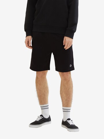 TOM TAILOR DENIM Loosefit Shorts in Schwarz: predná strana