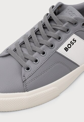 BOSS Низкие кроссовки 'Aiden' в Серый