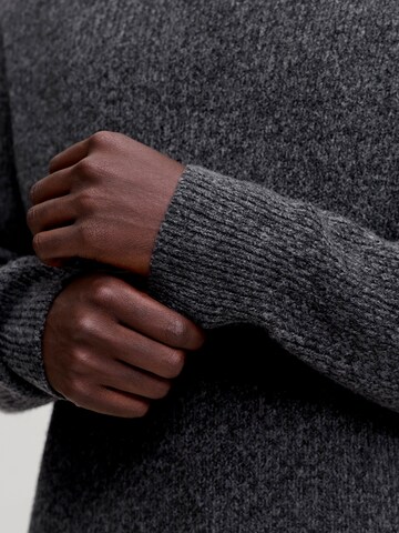 JACK & JONES Svetr 'JORFREDERIKSBERG OLLIE' – černá