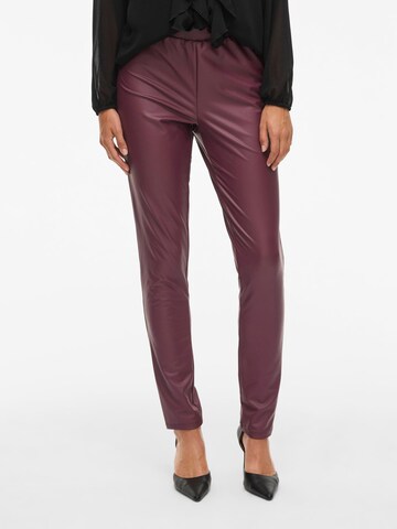VILA Slimfit Broek in Rood: voorkant