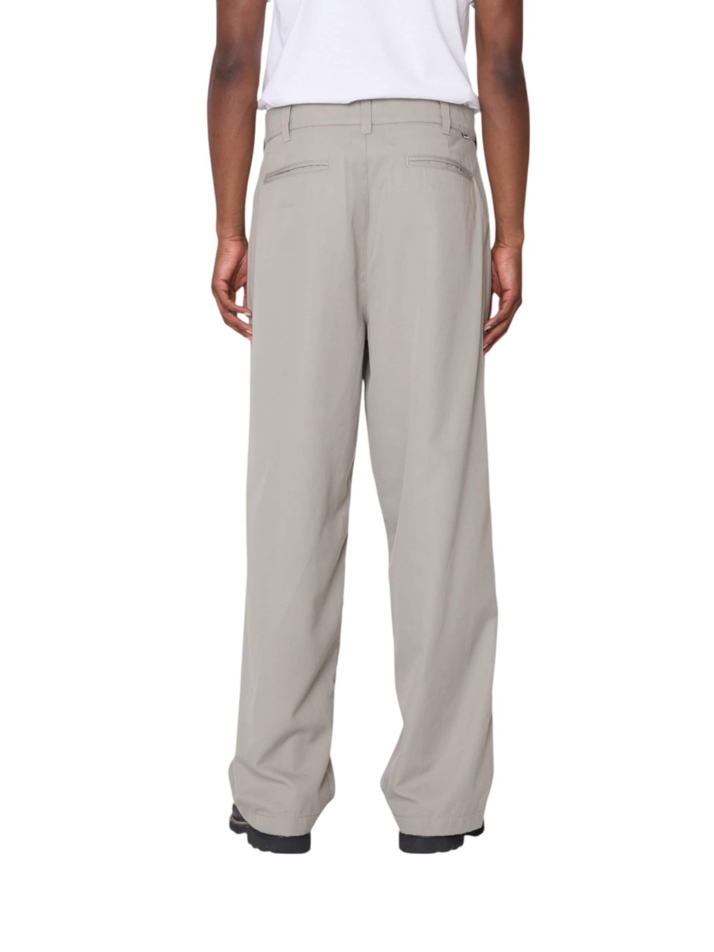 Obey Regular Pants in Grey
