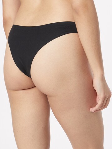 Cotton On Body Slip in Zwart
