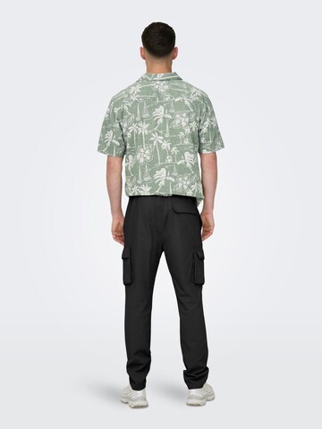 Tapered Pantaloni cargo 'LINUS' di Only & Sons in nero