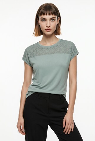 ONLY Carmakoma Shirt 'CARFlake' in Green: front