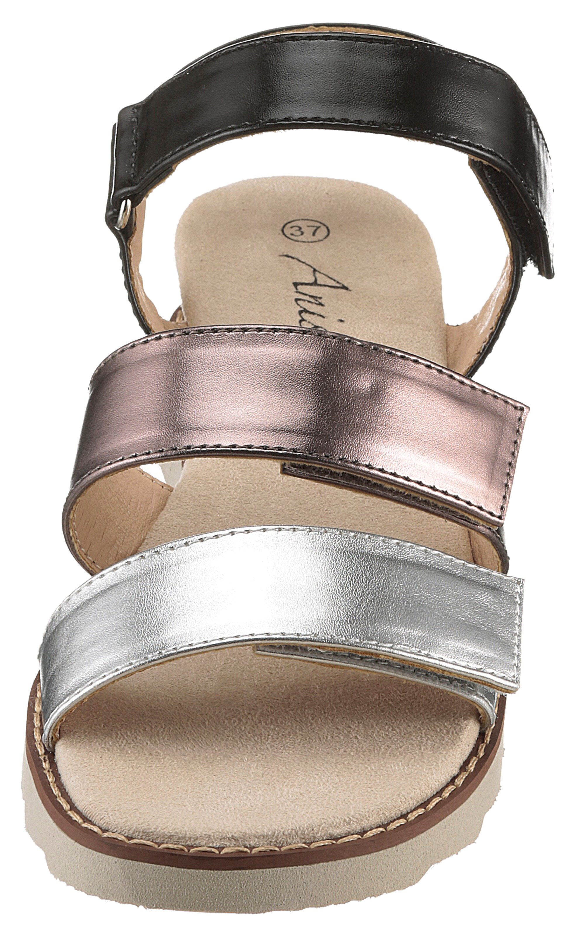 Aniston Strap Sandals in Silver