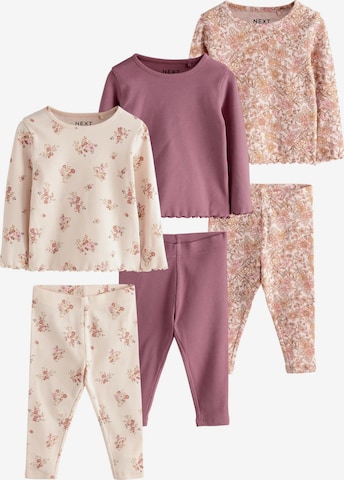 Next Setti värissä beige: etupuoli