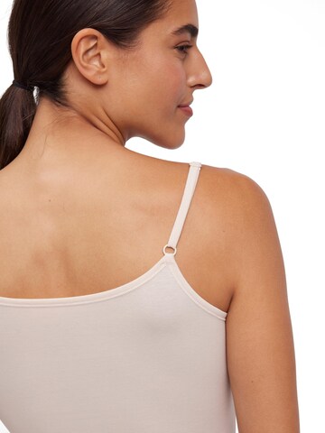 FALKE Undershirt in Beige