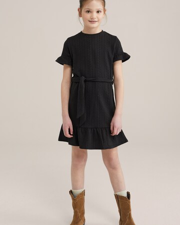 WE Fashion Dress in Black: front