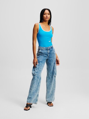 KARL LAGERFELD JEANS - Loosefit Pantalón vaquero cargo en azul: frente