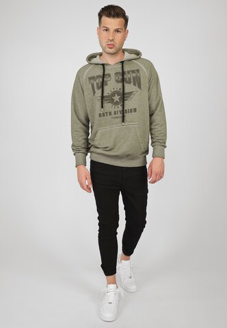TOP GUN Sweatshirt in Grün