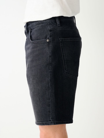Regular Jean Next en noir