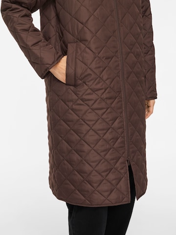 VILA Between-Seasons Coat 'VITATE' in Brown