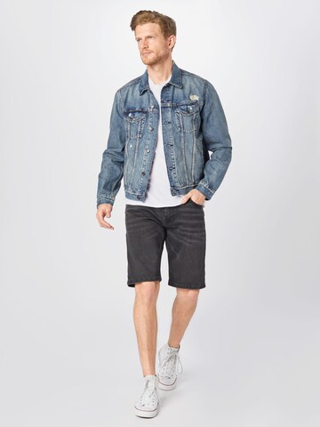 ESPRIT Regular Shorts in Schwarz