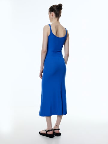 EDITED Kleid 'Tayla' in Blau