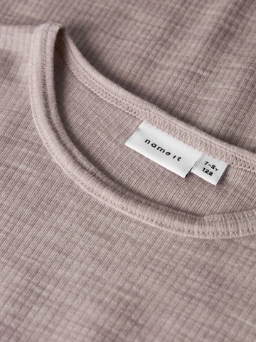 T-Shirt NAME IT en gris
