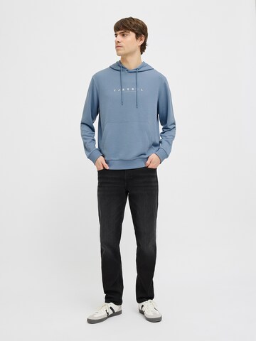 JJ Rebel - Sweatshirt 'JREBROCKY' em azul