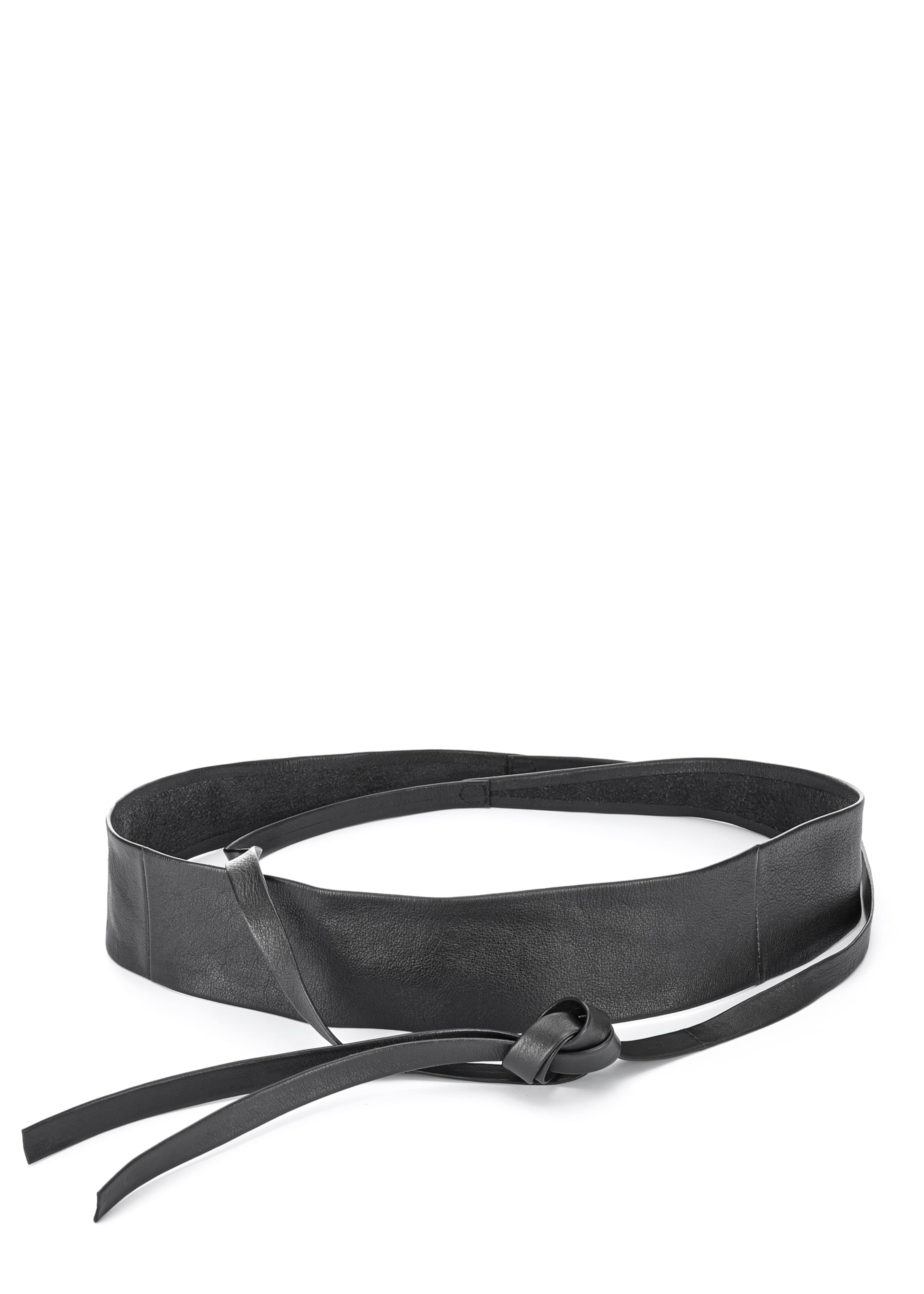 LASCANA Belt in Black: front