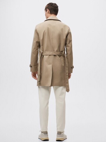 MANGO MAN Between-Seasons Coat in Brown