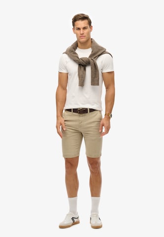 Superdry Regular Chino in Bruin