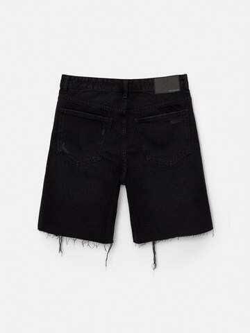 Pull&Bear Regular Shorts in Schwarz