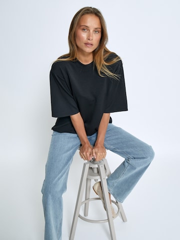 Peppercorn Shirt 'Dicette' in Zwart