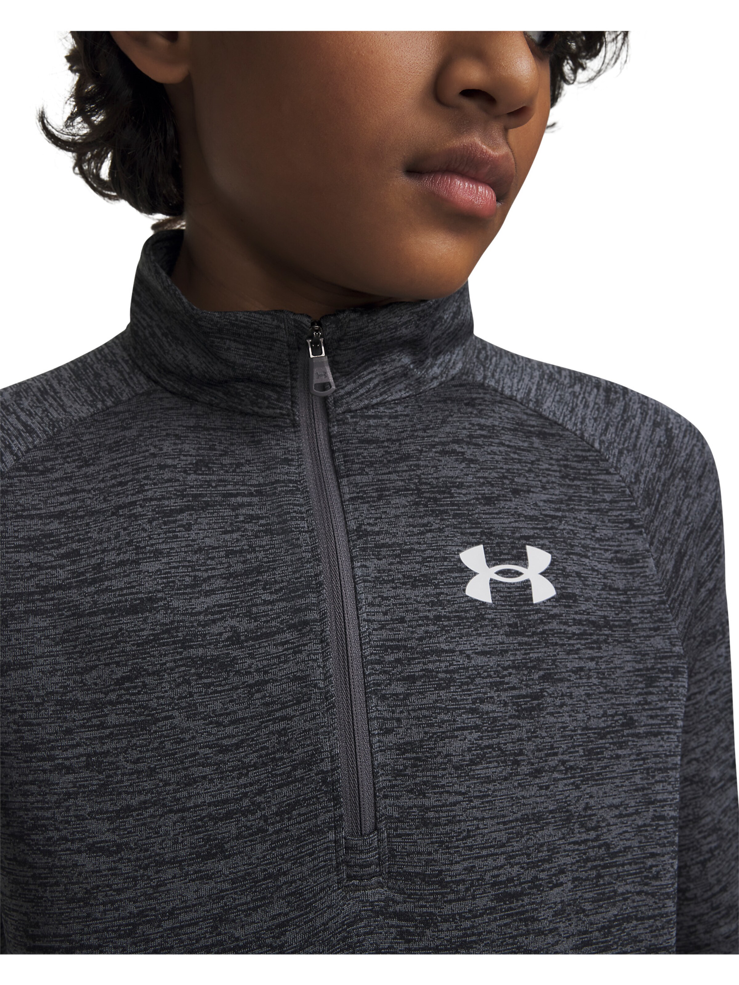 UNDER ARMOUR Performance Shirt in Grey