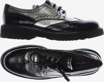 PRADA Halbschuh 41 in Schwarz: Vorderseite