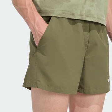 ADIDAS TERREX Regular Sportshorts in Grün