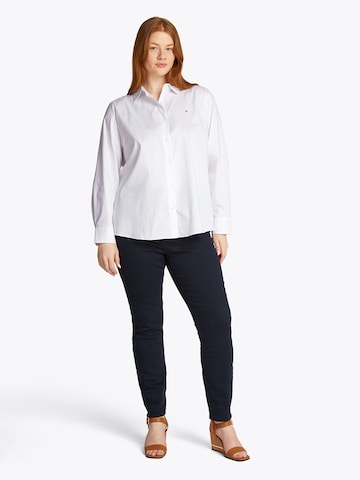 Tommy Hilfiger Curve Блузка 'ESS' в Белый