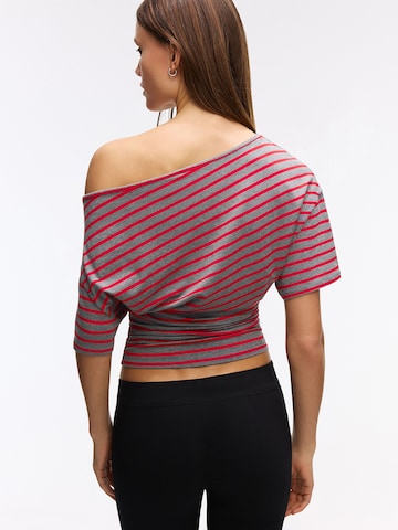 Bershka Shirt in Rood