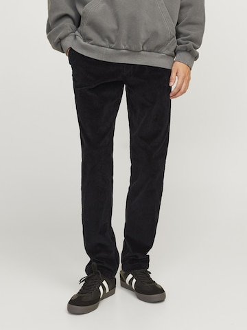 JACK & JONES Slim fit Chino trousers in Black: front