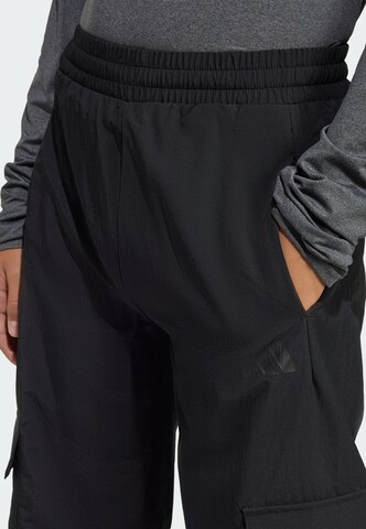 ADIDAS SPORTSWEAR - Loosefit Pantalón deportivo 'Future Icons' en negro