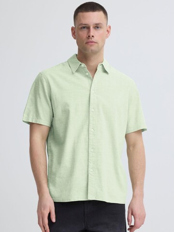 BLEND - Ajuste regular Camisa ' BHAban Slub Linen Mix ' en verde: frente