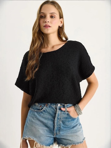 Maglietta di Bianco Lucci in nero