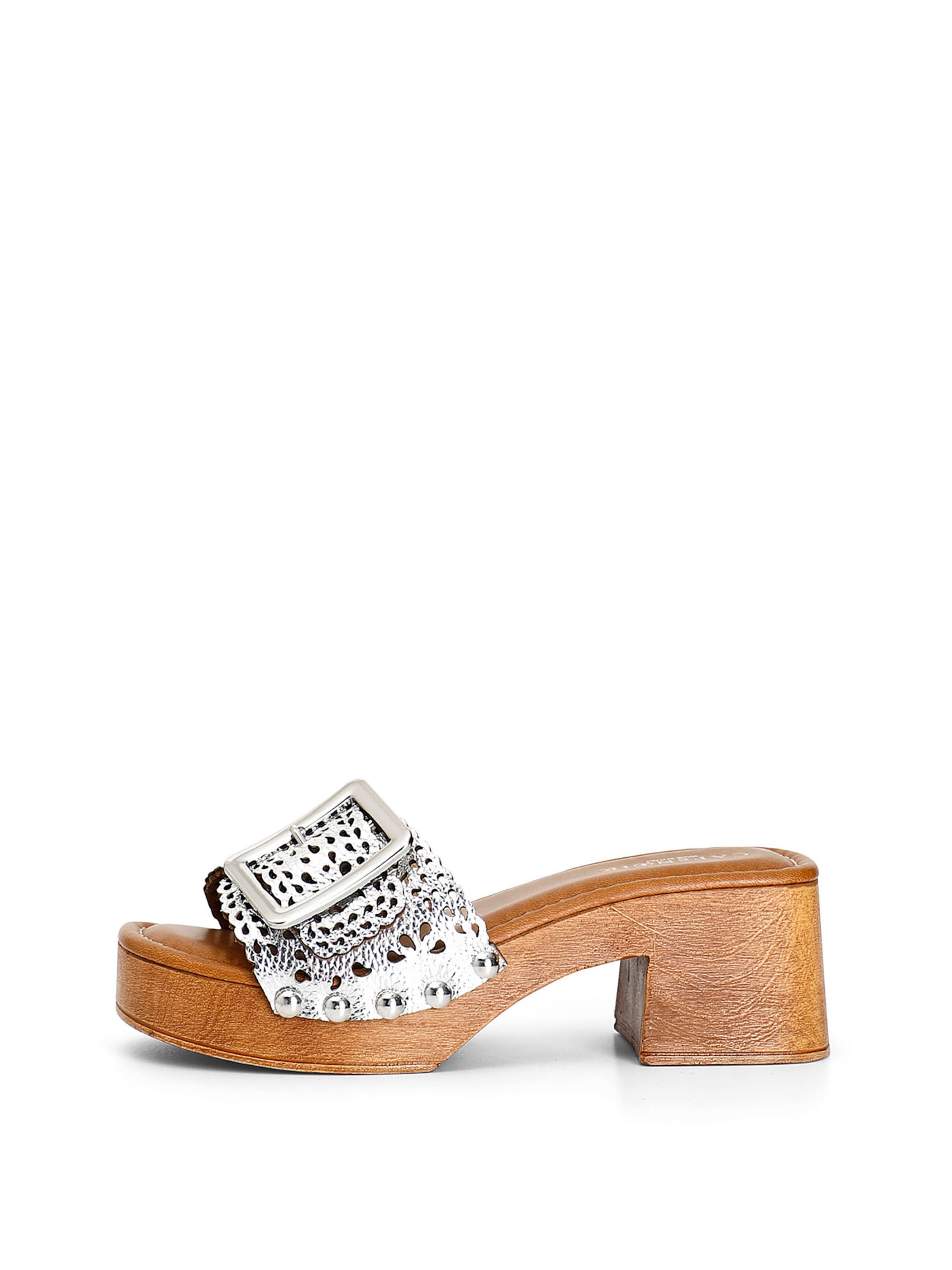 CAFè NOIR Sandales en argent, Vue avec produit