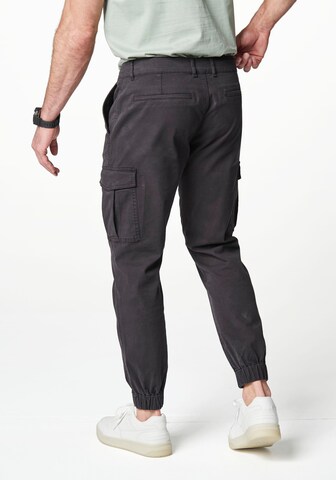Authentic Le Jogger Tapered Hose in Schwarz