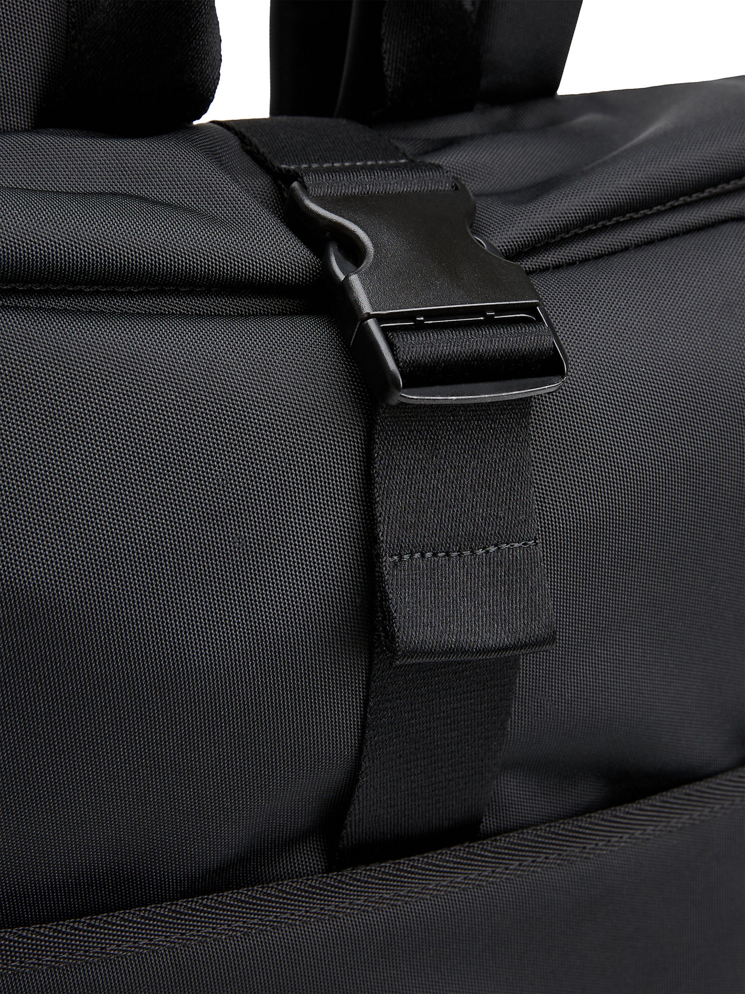 Rucsac 'Essential' de la Tommy Jeans pe negru