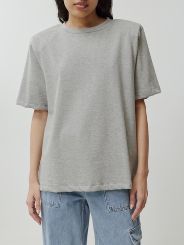EDITED Shirt 'Mele' in Grey: front