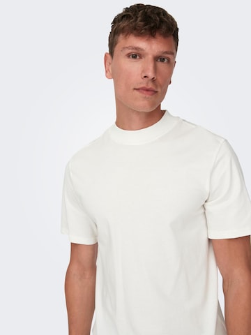 Only & Sons - Camiseta 'OTIS' en blanco