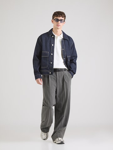 T-Shirt GUESS en blanc